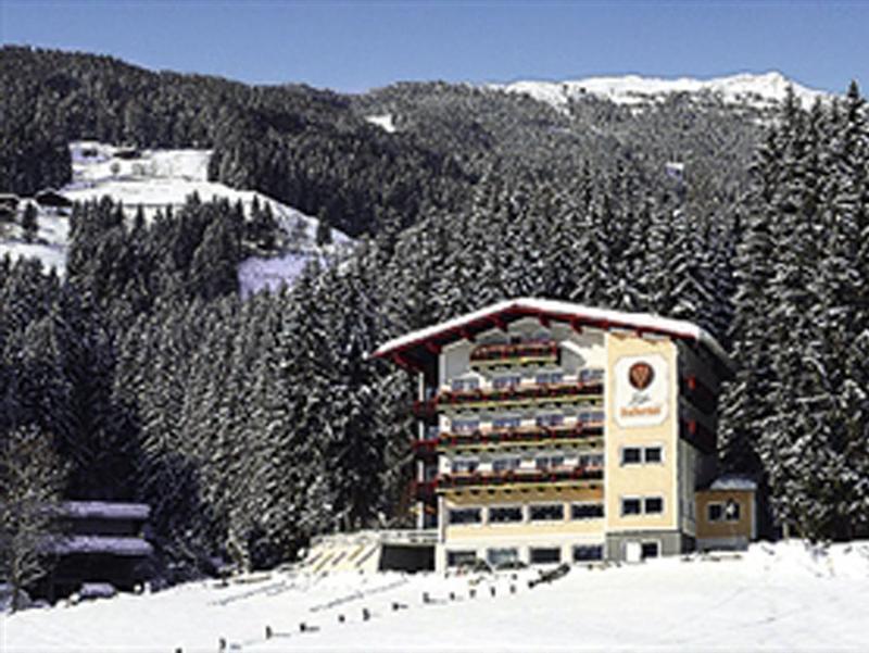 Hotel Hubertus Fuegen Luaran gambar
